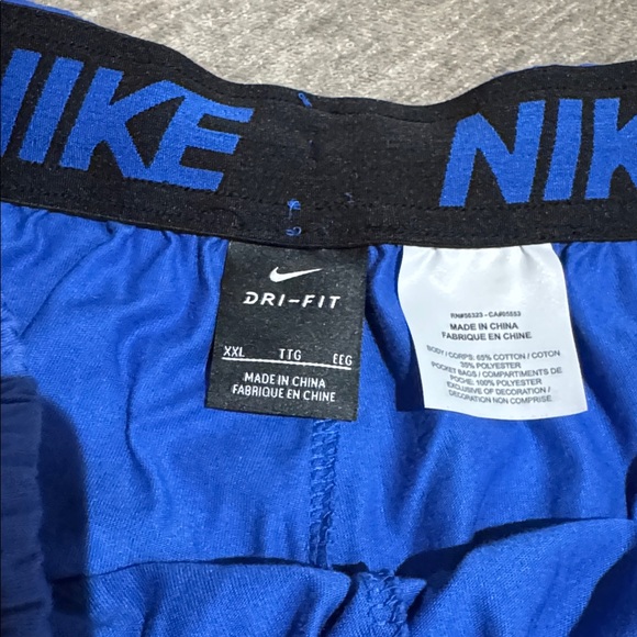 Nike Dri-fit football shorts - Picture 3 of 4